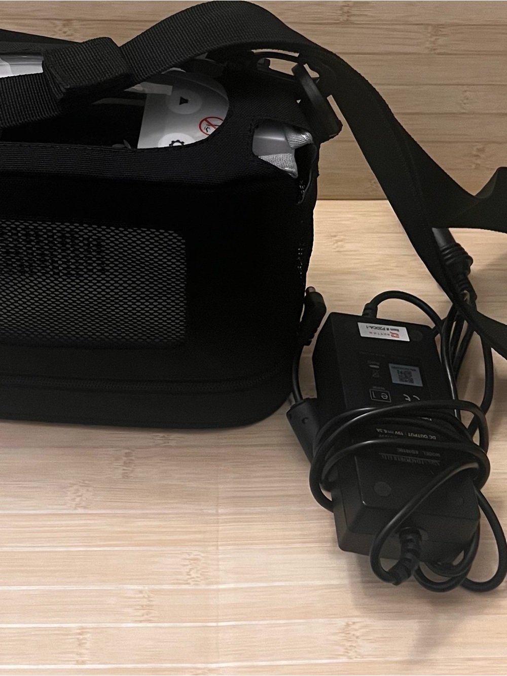 Portable concentrator Rhythm health P2 Comes
